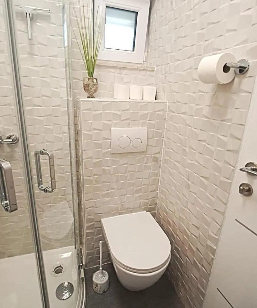 Apartments Martina Studio Njivice Croatia