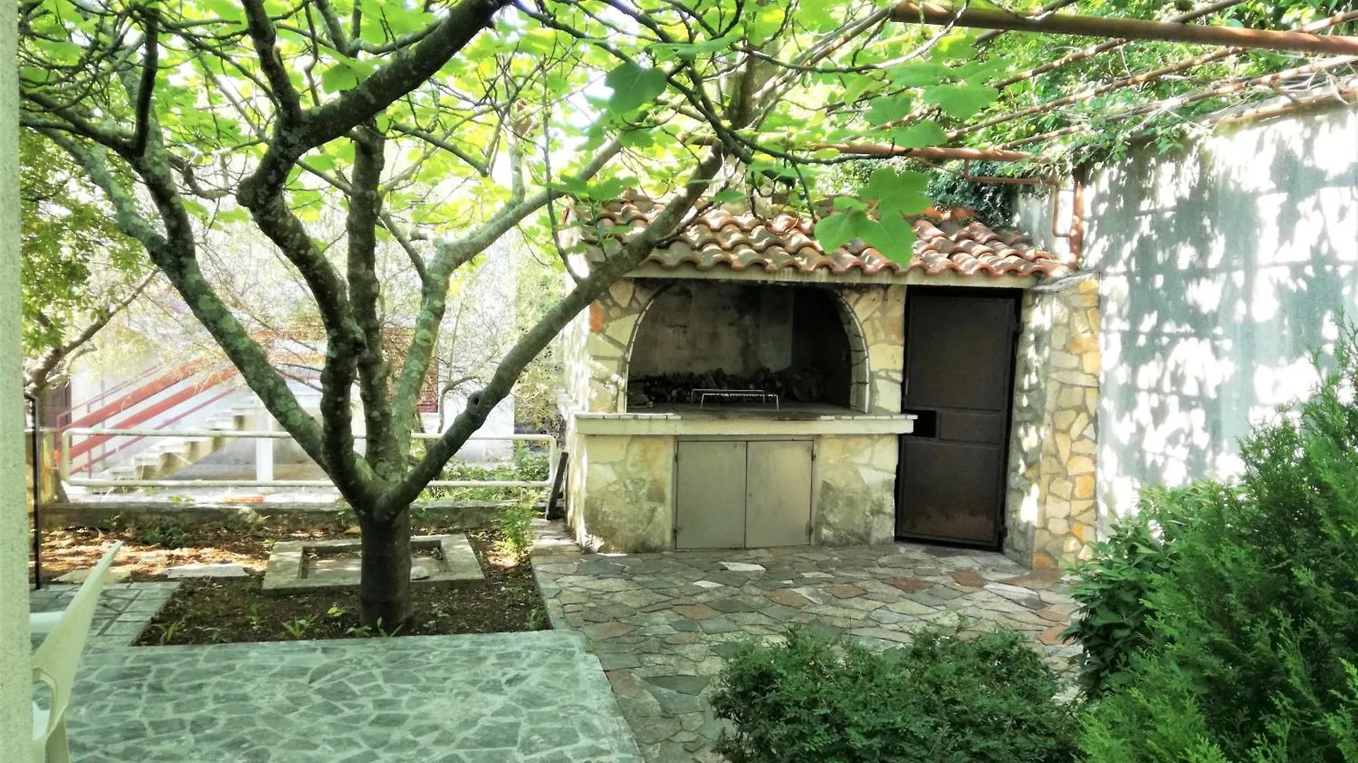 Apartments Martina Studio Njivice